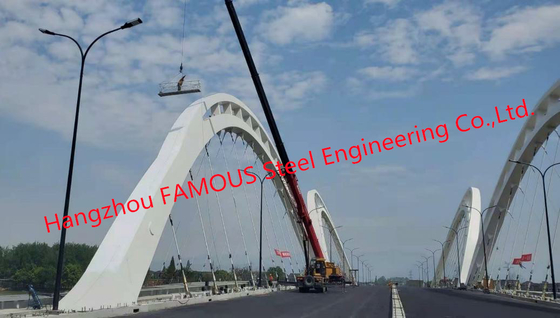 La CINA Ponte di arco d'acciaio con alta capacità di carico per i ponti con Sidework per il ponte della costruzione fornitore