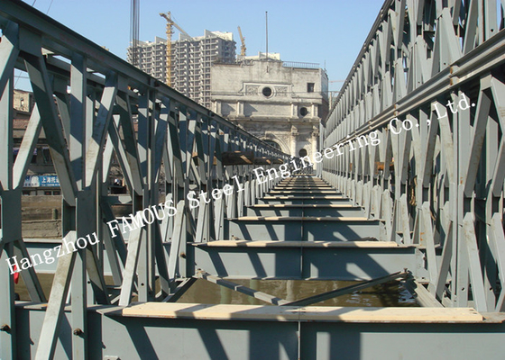 La CINA Lo stile moderno ha prefabbricato il trattamento di superficie galvanizzato modulare del ponte sospeso di Bailey fornitore